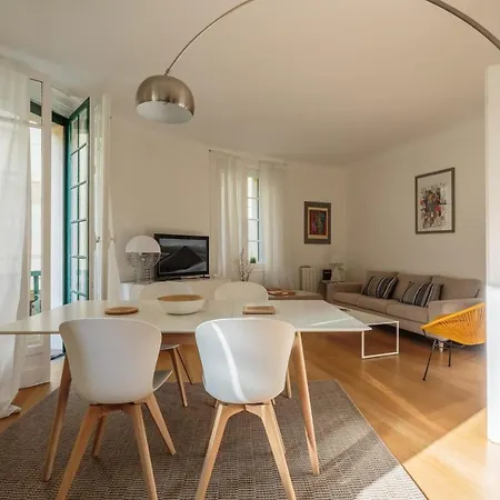 Edouard Apartmán *